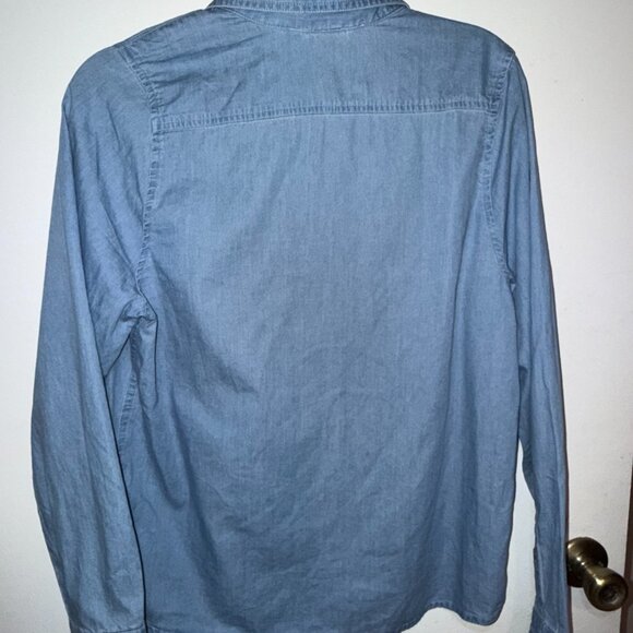 Disney The Aristocats Button Up Shirt - Picture 2 of 2